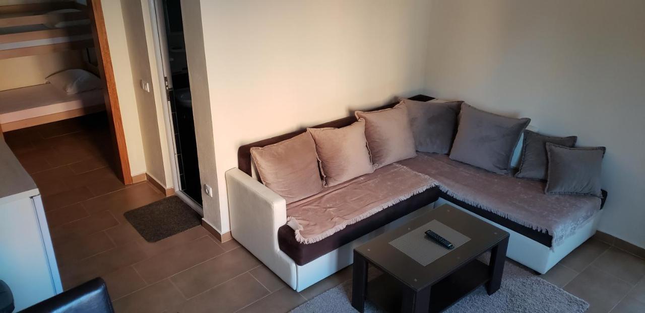 Gjoni Apartments Ulcinj Værelse billede